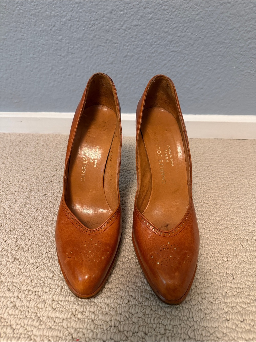 Charles Jourdan Cognac Leather Pointed-Toe Pumps